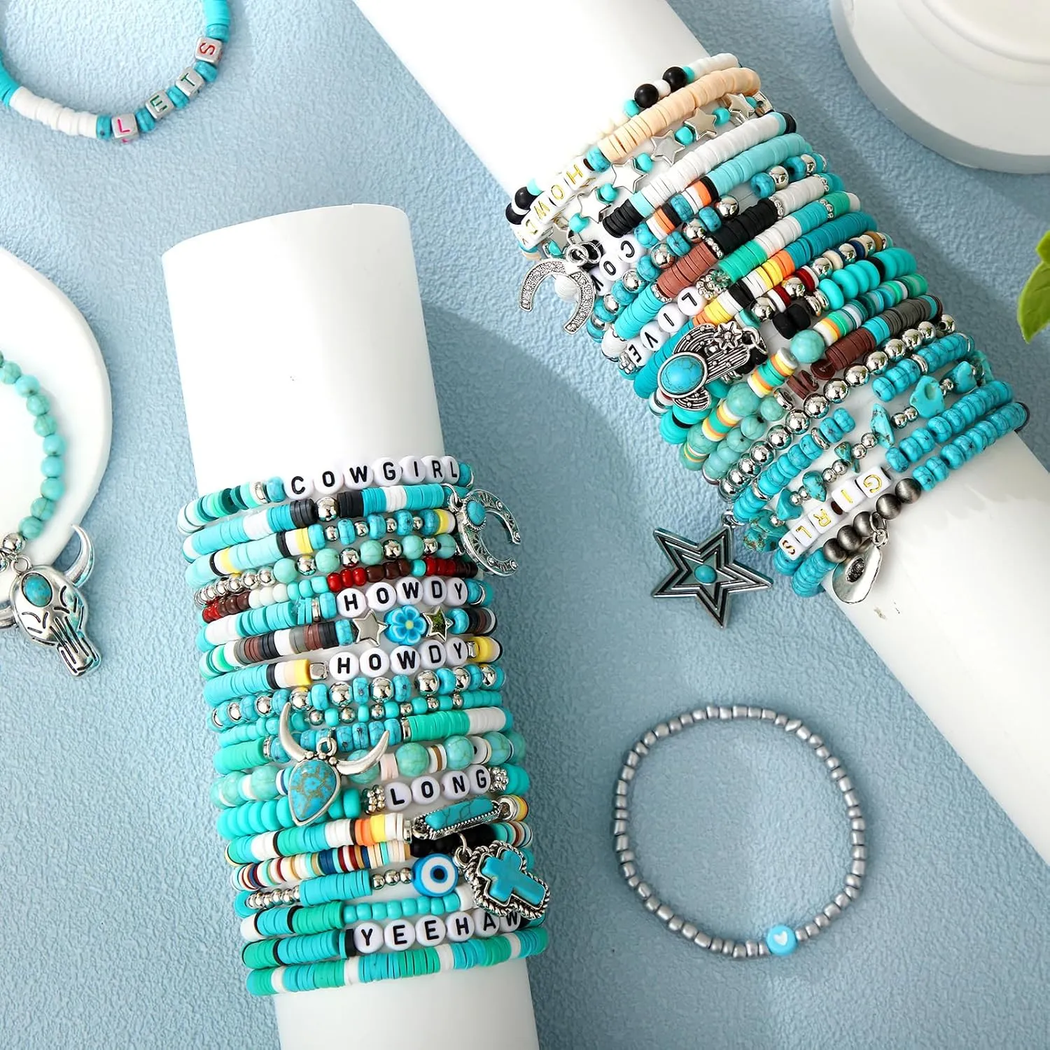 64 Pcs Western Cowgirl Turquoise Beaded Bracelets Set Bohemia Stretch Charm Natural Stackable Bracelet Summer Beach Western Jewelry for Women Men Unisex