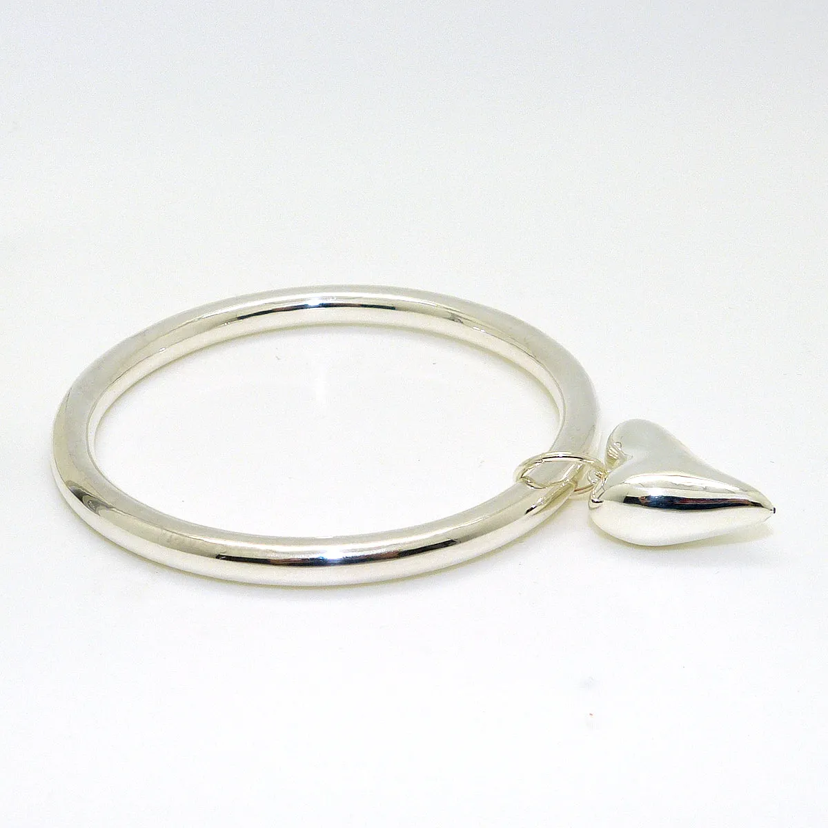 Simon Sebbag Sterling Silver 925 Smooth Thin Bangle Heart Charm Bracelet B1334A35