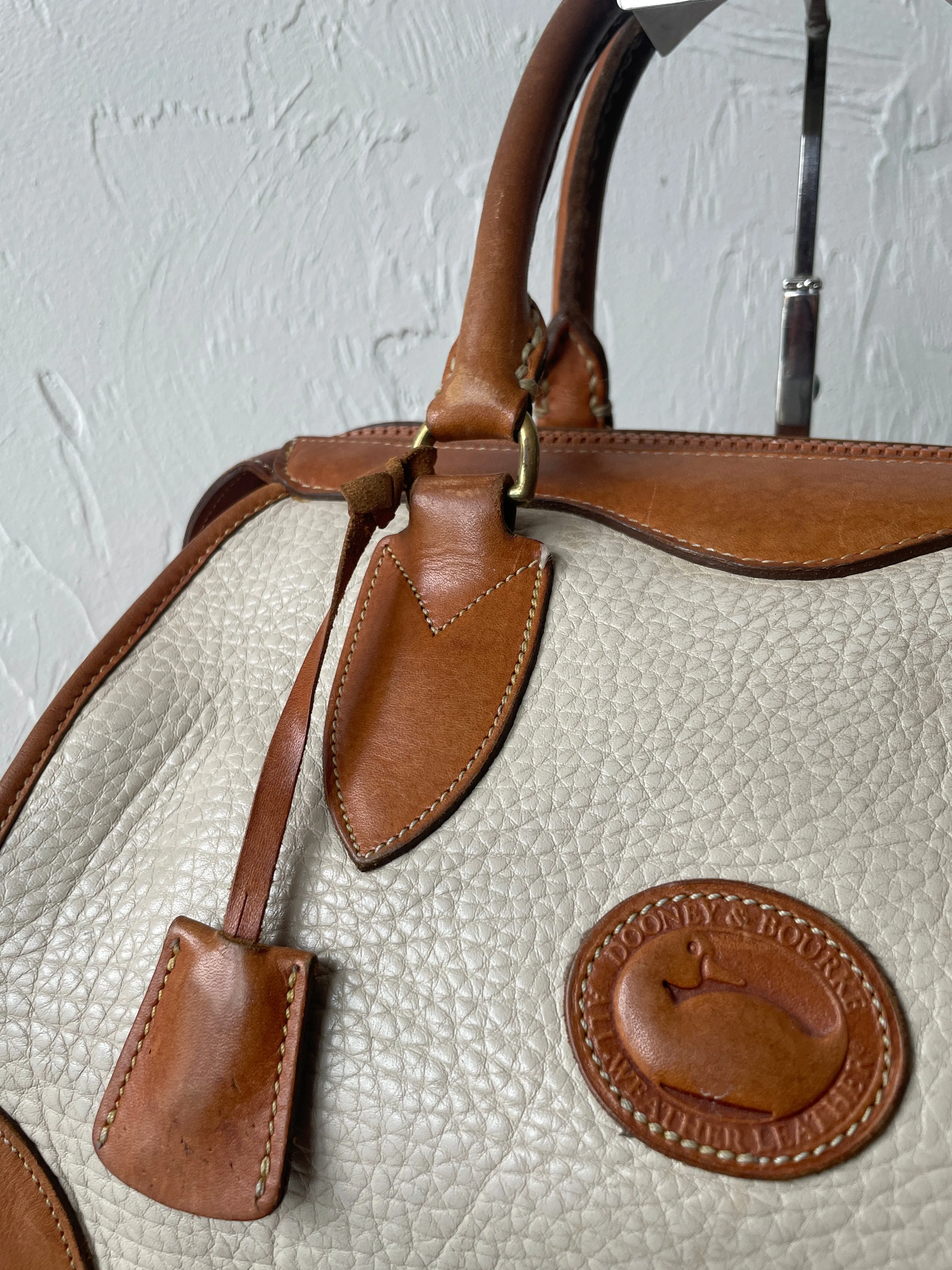 Vintage Dooney & Bourke Cream Pebbled Leather Doctor Bag